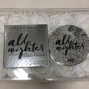 Urban Decay All nighter waterproof setting powder